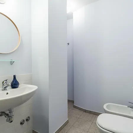 Vino E Vinili * Rome