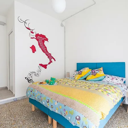 Vino E Vinili ベッド・アンド・ブレックファスト ローマ